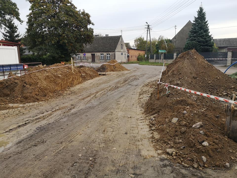 - 246154247_6279539718785896_2393909767801010396_n.jpg - 246154247_6279539718785896_2393909767801010396_n.jpg