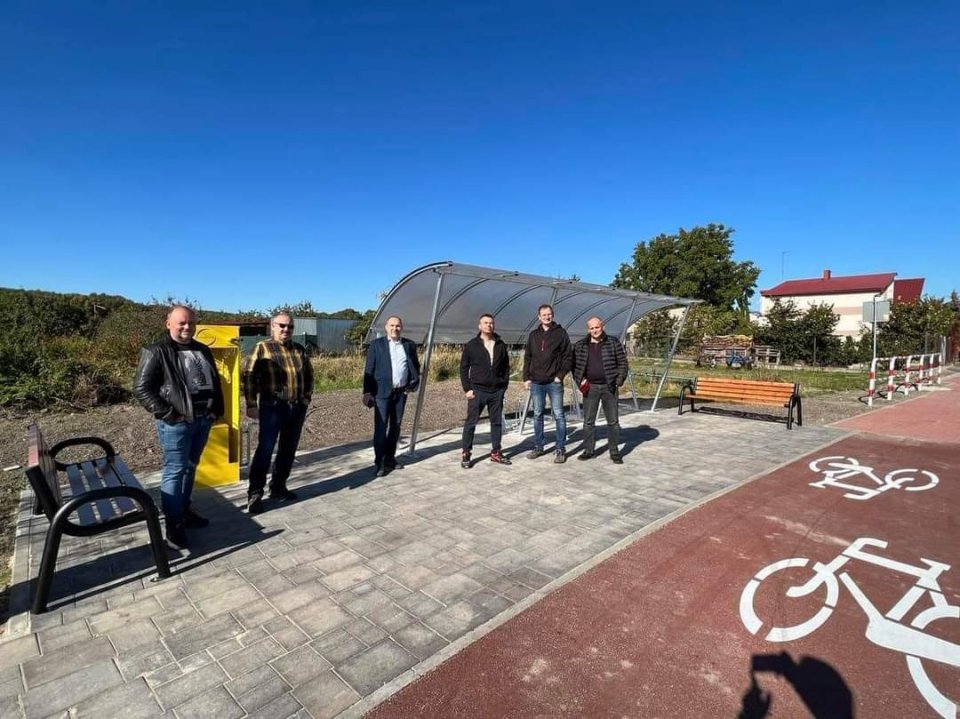 - facebook_1665502153102_6985622342767627645.jpg - facebook_1665502153102_6985622342767627645.jpg