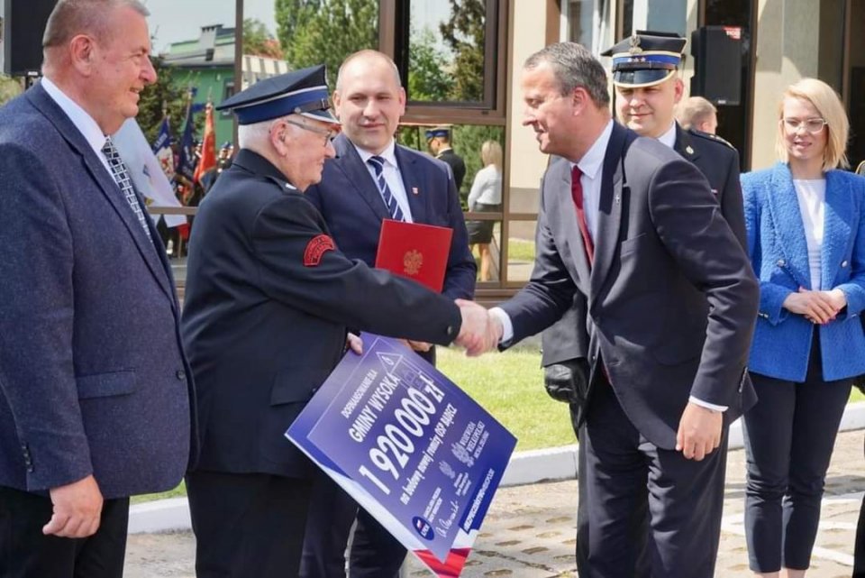 - facebook_1673789170009_7020380610925827686.jpg - facebook_1673789170009_7020380610925827686.jpg